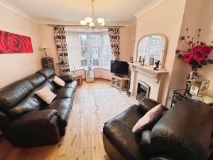 Lounge- click for photo gallery